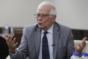 Borrell espera que elecciones en Venezuela cumplan estándares democráticos