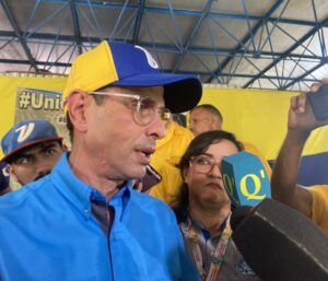 Capriles en Bolívar: “El autonombrado presidente obrero les mete carcelazo a los trabajadores”