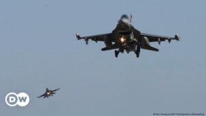 Cazas holandeses interceptan a dos bombarderos rusos – DW – 14/08/2023
