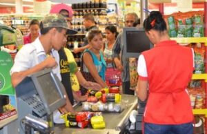 Cesta alimentaria mínima cuesta 118,14 salarios mínimos en Venezuela