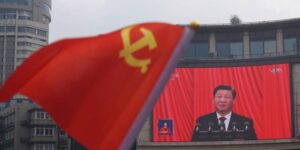 China condena las restricciones tecnológicas de Estados Unidos y advierte de posibles represalias