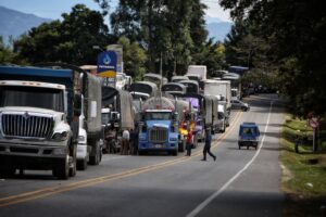 Desbloquean Panamericana, tras acuerdos entre Gobierno y comunidades - Otras Ciudades - Colombia