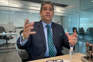 Diputado Correa solicitó nuevo Registro Electoral