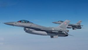 EEUU autoriza que Dinamarca y Países Bajos puedan transferir F-16 a Ucrania