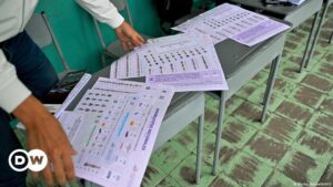 Ecuador repetirá el voto en el exterior de las elecciones – DW – 26/08/2023