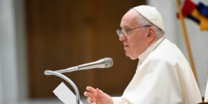 El Papa pide a 400 jóvenes rusos que sean «artesanos de la paz» y «sembradores de reconciliación»