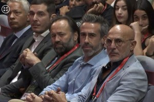 El seleccionador nacional, Luis de la Fuente, censura "sin paliativos" el comportamiento de Rubiales