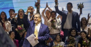 Elecciones presidenciales en Guatemala: Bernardo Arévalo gana
