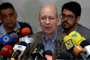 Exrector Vicente Díaz aseguró que la primaria de oposición aún puede tener la asistencia técnica del CNE “si ambos se ponen de acuerdo”