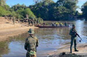 FANB Actúa Contra Mineros Ilegales en la Región Amazónica"