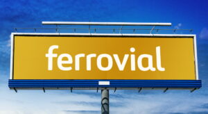 Ferrovial mueve 87 veces más dinero en España que en Países Bajos tras dos meses en Euronext