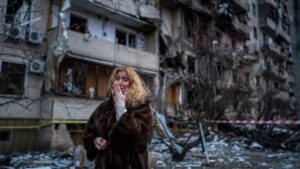 Fiscalía ucraniana contabiliza ya más de 10 mil civiles muertos desde la invasión rusa