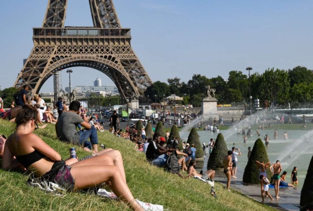 Francia en alerta máxima por temperaturas de hasta 40 grados