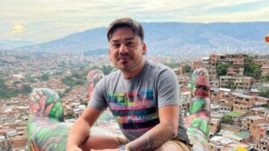 Hallan muerto a estilista extranjero en Medellín: había estado de fiesta en la ciudad - Medellín - Colombia