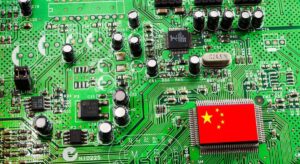 Huawei está construyendo sus propias fábricas de chips en secreto y con dinero público chino ante el veto de EEUU