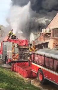 Incendio causa una gran emergencia en zona industrial de Cali - Cali - Colombia
