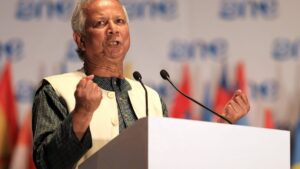 176 world leaders and Nobel laureates urge Bangladesh to halt legal cases against Peace Prize winner