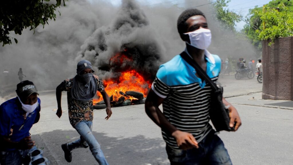 Embajada EEUU en Haití insta a sus ciudadanos a abandonar el país "lo antes posible"