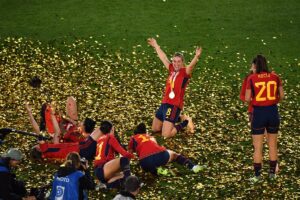 La selección rompe la barrera en un año inolvidable para el fútbol femenino español