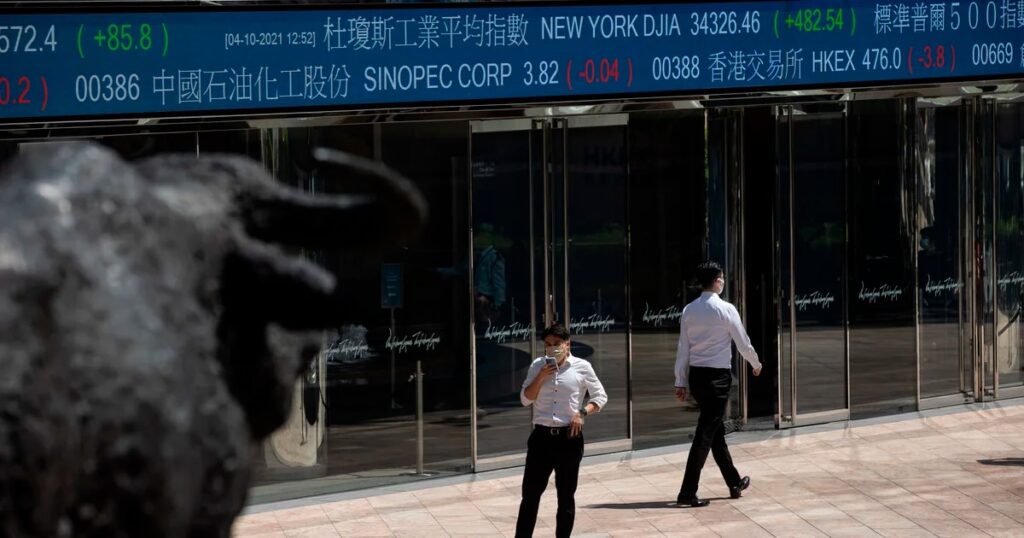 Las acciones de Evergrande cayeron casi 80 por ciento tras su regreso a la Bolsa de Hong Kong