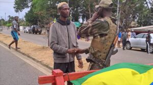 Los militares dan un golpe de Estado en Gabón y arrestan a Ali Bongo tras su victoria en las elecciones