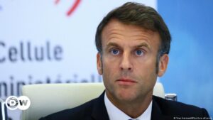 Macron no reconocerá nueva junta y embajador sigue en Níger – DW – 28/08/2023