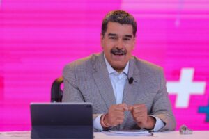 Maduro dice que Amoroso cumplirá con el legado de Tibisay Lucena