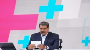 Maduro saluda a Fedecámaras sobre cese de sanciones