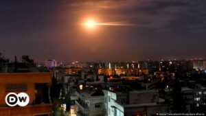 Misiles israelíes alcanzan las cercanías de Damasco – DW – 07/08/2023