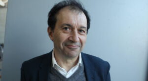 Muere el economista francés Daniel Cohen, especialista de las deudas soberanas
