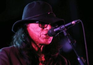 Murió el cantautor Sixto Rodríguez, protagonista de "Searching For Sugar Man" - Música y Libros - Cultura