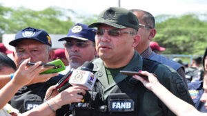 Nuevo comandante de la GNB tacha de "falsos candidatos" a opositores inhabilitados