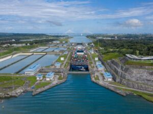 Panamá: restricción de circulación de buques se prolongará por un año