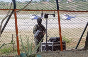 Paralizan operaciones en el aeropuerto de Cúcuta por hallazgo de maleta con explosivos
