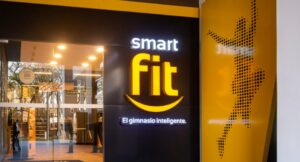 Quiénes son los dueños de los gimnasios Smart Fit en Colombia