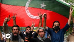 Seguidores de Khan protestan tras su arresto en Pakistán – DW – 05/08/2023