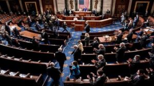 Senado de EE.UU. retorna a la normalidad tras falsa alarma