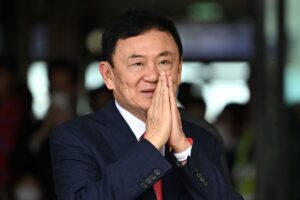 Thaksin Shinawatra, ex primer ministro de Tailandia, ingresa en prisin tras regresar del exilio