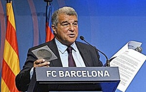 Un negocio incierto de... ¿1.000 millones? Las numerosas dudas de la última palanca del Barça | LaLiga EA Sports 2023