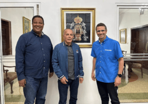 ¿Alianza PJ-UNT?, Rosales construye “unidad” con Capriles
