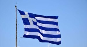 ¿Dejará de ser Grecia 'bono basura'? Logra dos notas de grado de inversión trece años después