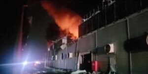 Al menos cinco muertos y cientos de heridos en el incendio de una fábrica de Taiwán