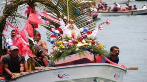 Autoridades, pescadores, turistas y devotos se alistan para las festividades de la Virgen del Valle