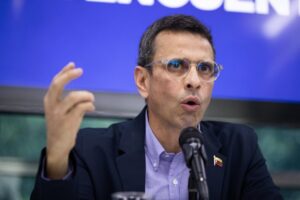Capriles reconoce la falta de un ambiente electoral para las primarias