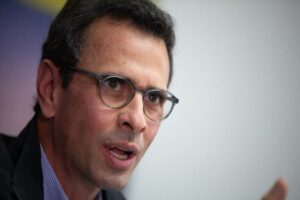 Capriles reiteró que ningún partido ha hablado de sustituir a inhabilitados