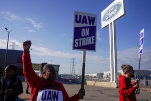 Cinco claves de la huelga sin precedentes en el sector del automóvil de EE.UU.