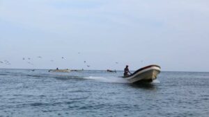 Continúa búsqueda de 4 pescadores desaparecidos en Ocumare de La Costa