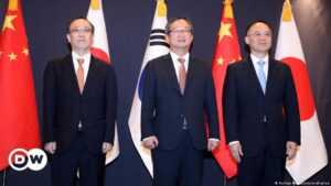 Corea del Sur alberga cita con diplomáticos de Japón y China – DW – 26/09/2023