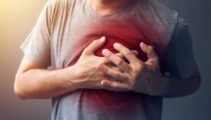Cuáles son las señales que experimentan algunas personas un día antes de un paro cardíaco