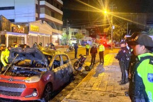 Dos coches bomba explotan en Quito sin causar víctimas